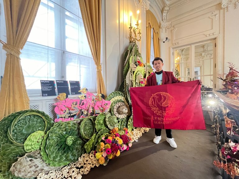 Khudori_Karya_Bunga_Belgia2